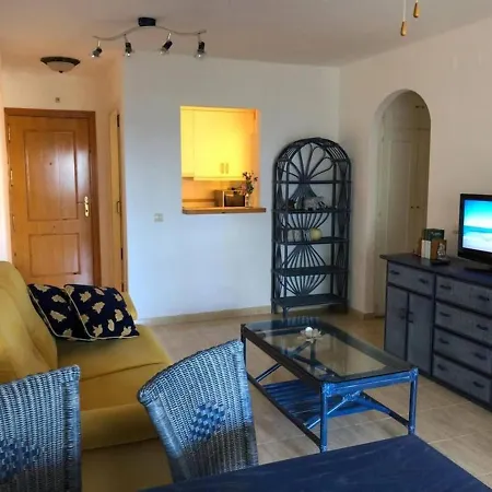 Flat Sleeps 4 With Pool And Terrace Cabopino